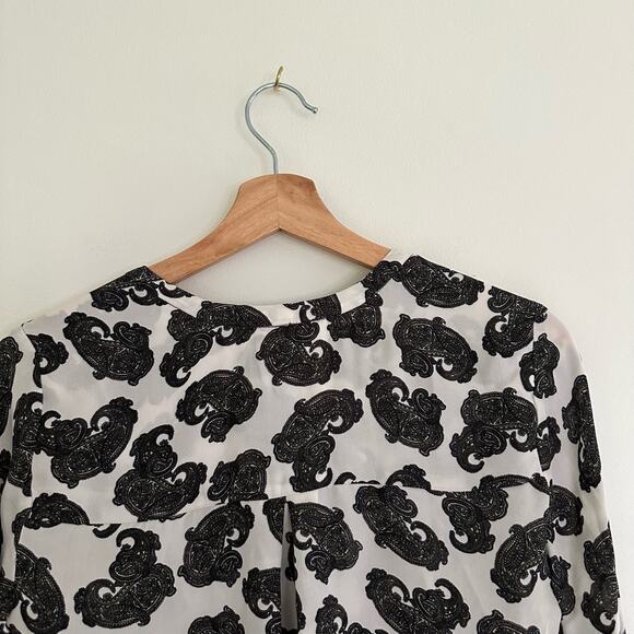 A.L.C Silk Paisley Print Button Up Blouse Black White - Picture 8 of 9